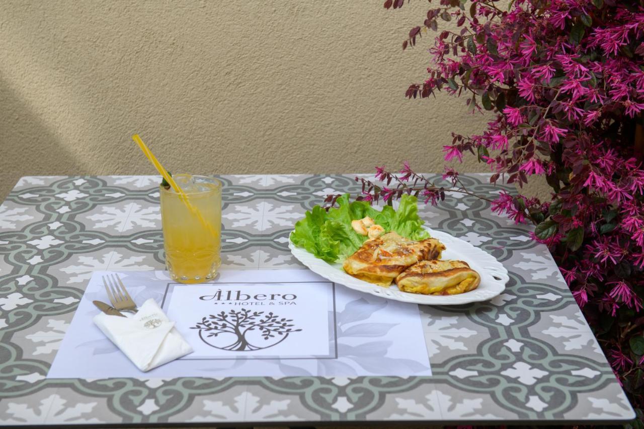 Albero Hotel Perama  المظهر الخارجي الصورة