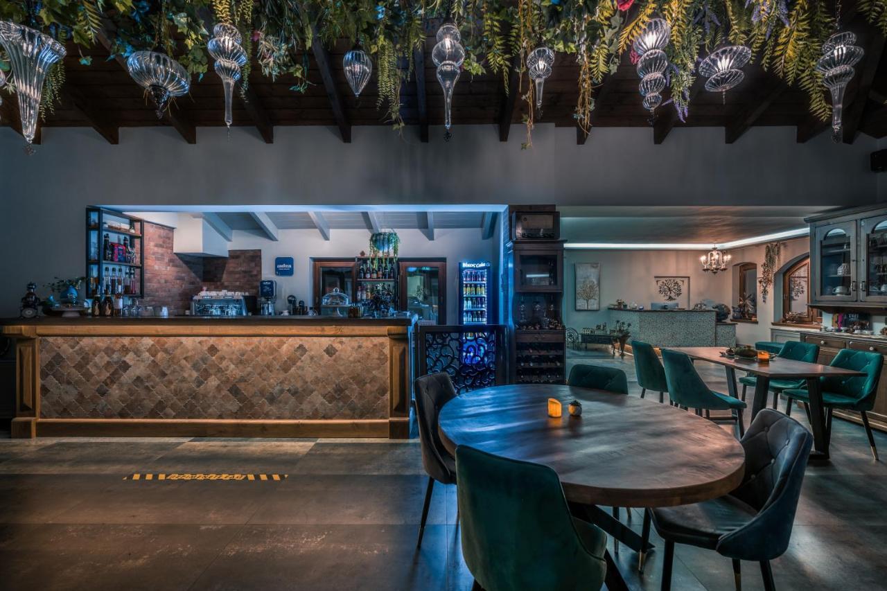 Albero Hotel Perama  المظهر الخارجي الصورة
