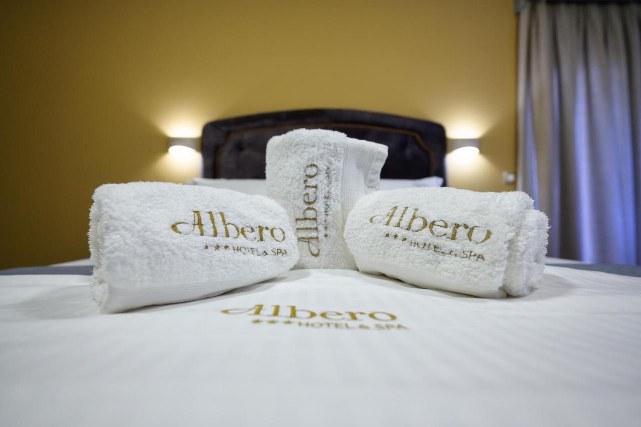 Albero Hotel Perama  المظهر الخارجي الصورة